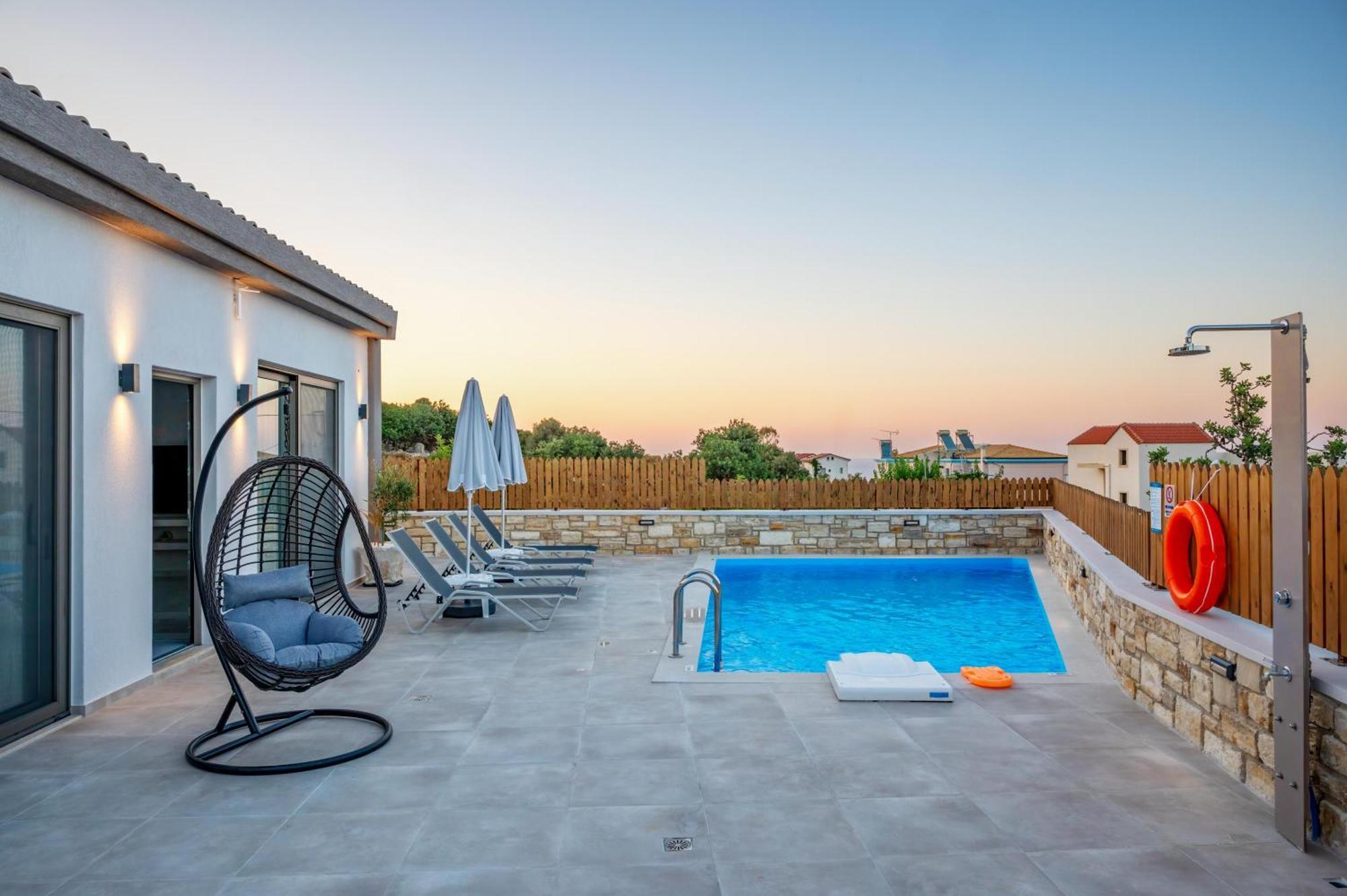 Halaro Villa Gerani  Bagian luar foto