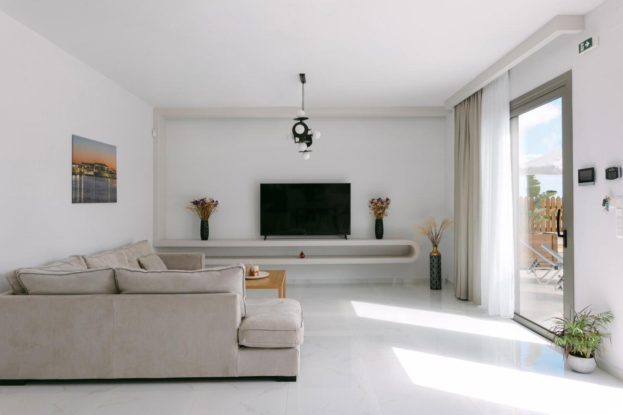 Halaro Villa Gerani  Bagian luar foto